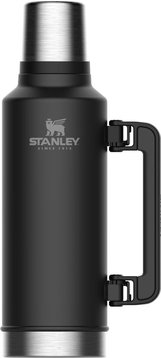 Stanley Classic Thermosfles 1,9 Liter Mat Zwart 3 Stanley Classic Thermosfles 1,9 Liter Mat Zwart