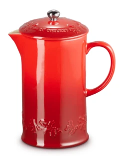 Le Creuset Holly Collectie Cafetière 800 Ml Aardewerk Kersrood -Best Drankjes Winkel lc 20200612 zs ps fs 60706080601503 001