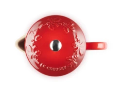 Le Creuset Holly Collectie Cafetière 800 Ml Aardewerk Kersrood -Best Drankjes Winkel lc 20200612 zs ps fs 60706080601503 004
