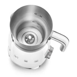 Smeg 50's Style Elektrische Melkopschuimer 600 Ml Wit -Best Drankjes Winkel mff01wheu 4